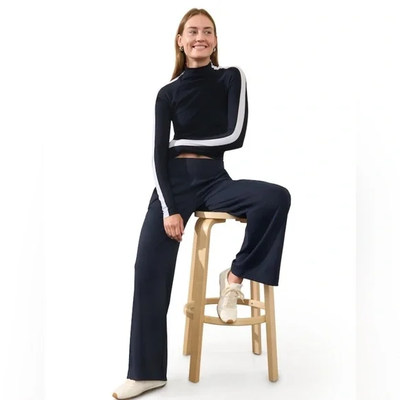 NWT Athleta Venice Wide Leg Navy Pant size S/T - Picture 2 of 9